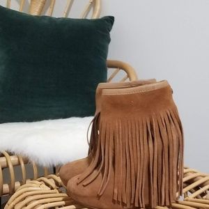 Koolaburra Tan Leather Wedge Fringe Booties